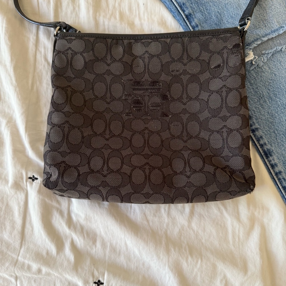 Coach‎ Black with Grey Crossbody Bag - Picture 3 of 6